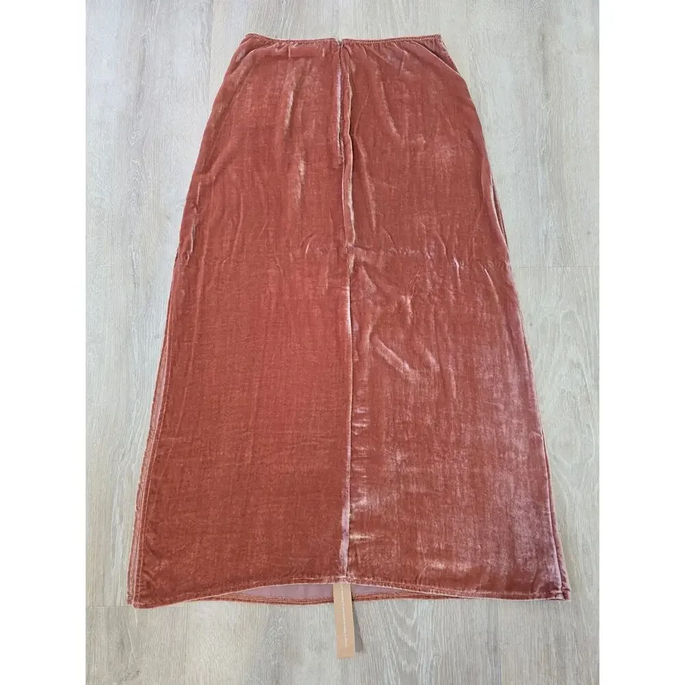 Reformation velvet piece